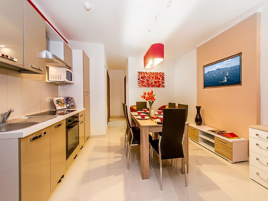 Bayside Apartments St. Julian's Zewnętrze zdjęcie